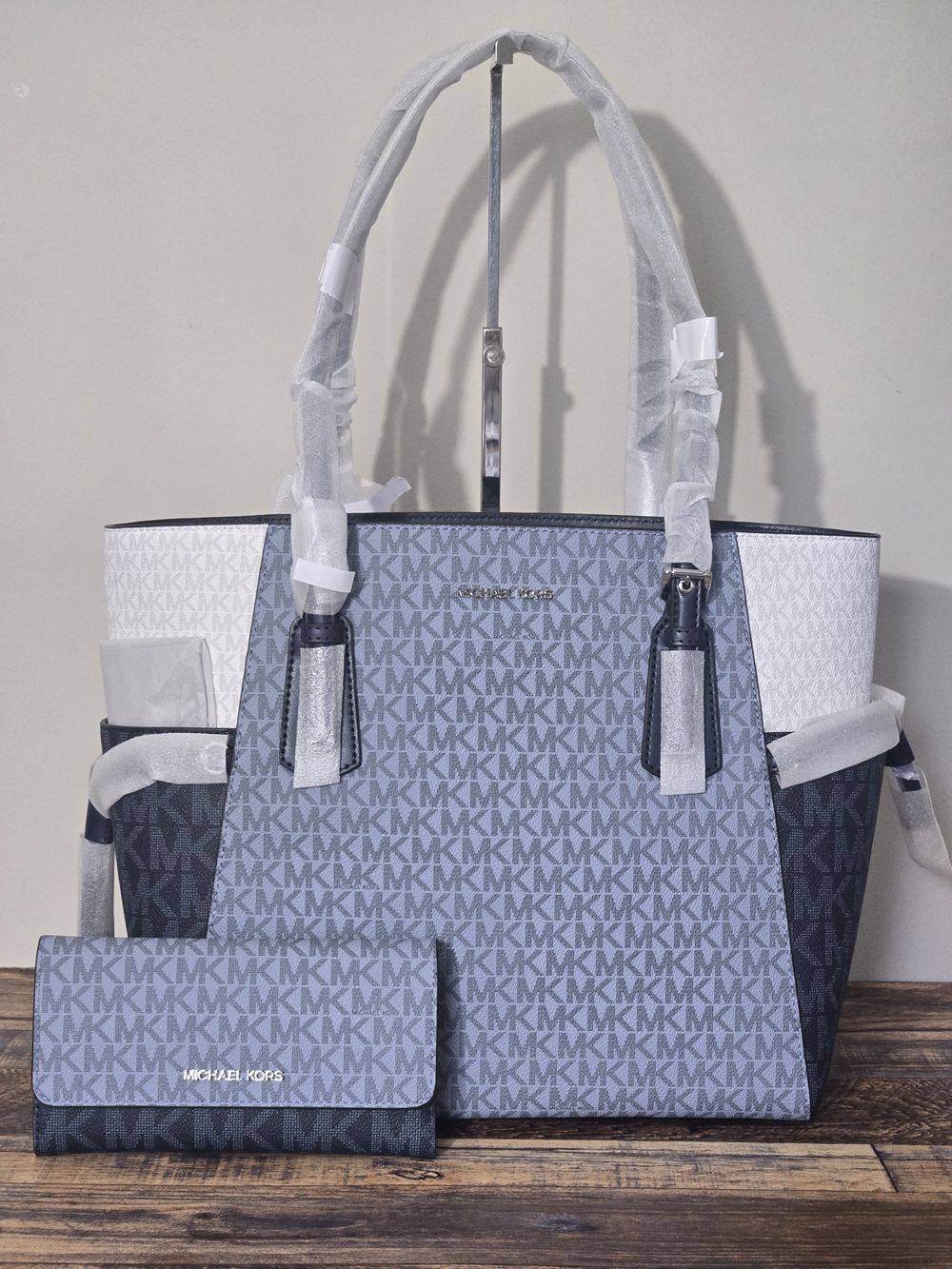 Michael Kors Voyager Color-Block Tote And Wallet Set